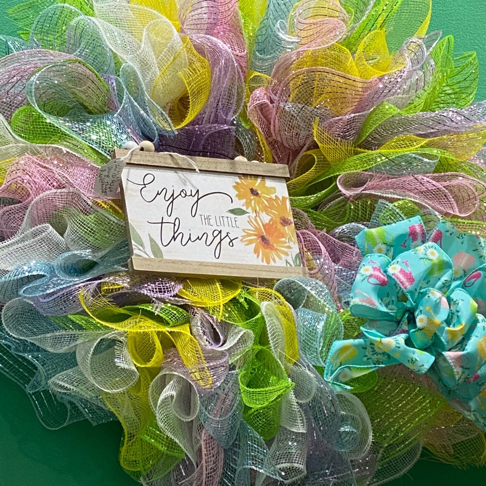 Enjoy the Little Things ~ decorative wreath